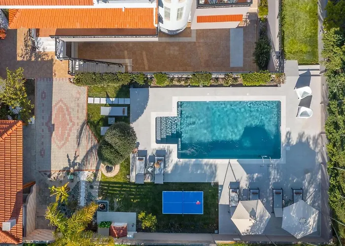 Emmelia Villa